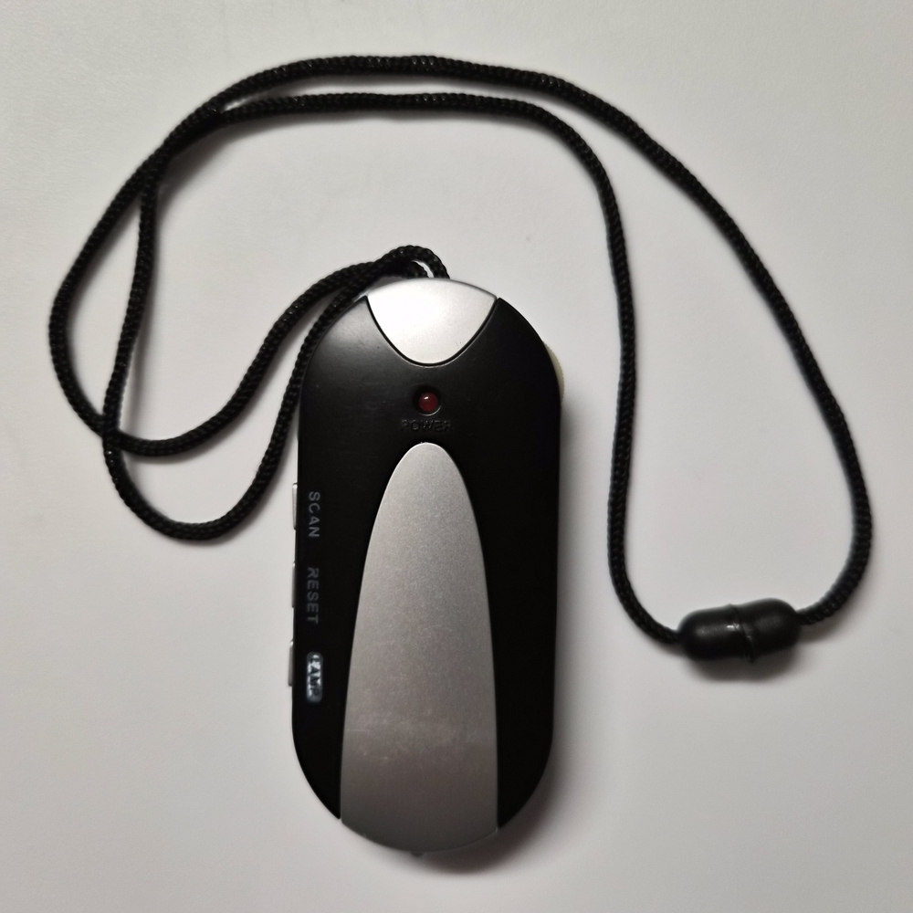Mini Portable Black FM Radio Battery-Powered W/ Flashlight And Strap